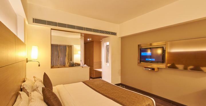 Hotel Platinum Rajkot Ngoại thất bức ảnh