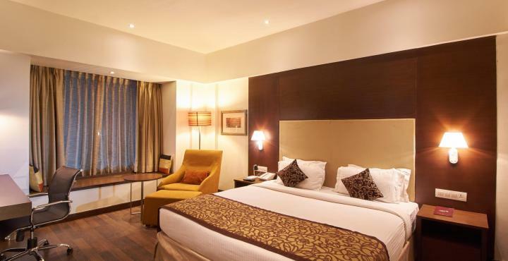 Hotel Platinum Rajkot Ngoại thất bức ảnh